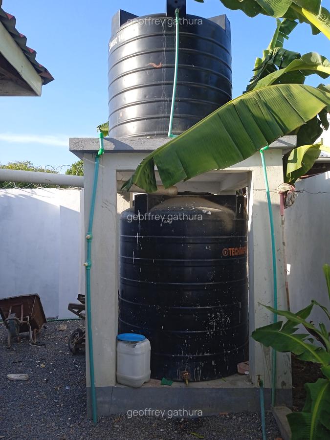 3 Bed House with En Suite at Behind Kari - 11