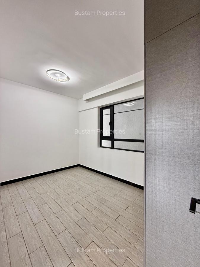 2 Bed Apartment with En Suite in Lavington - 5