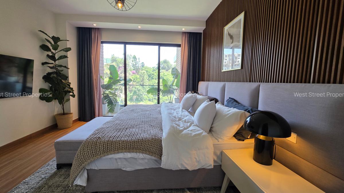 2 Bed Apartment with En Suite at Riverside Drive - 9