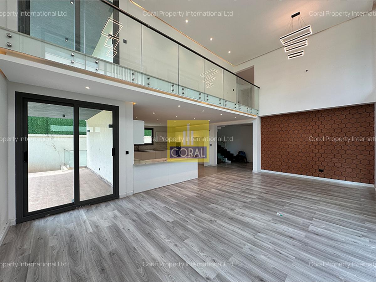 5 Bed Villa in Lavington - 1