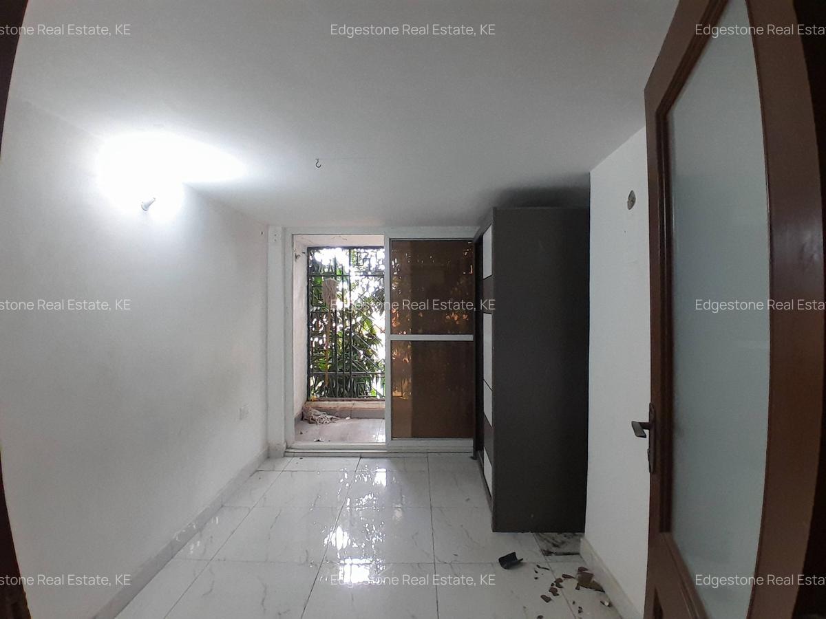 2 Bed Apartment with Swimming Pool in Kisauni - 4