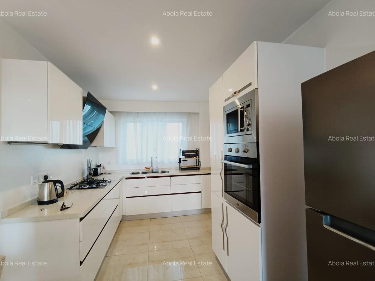 Furnished 2 Bed Apartment with En Suite in Westlands Area - 13