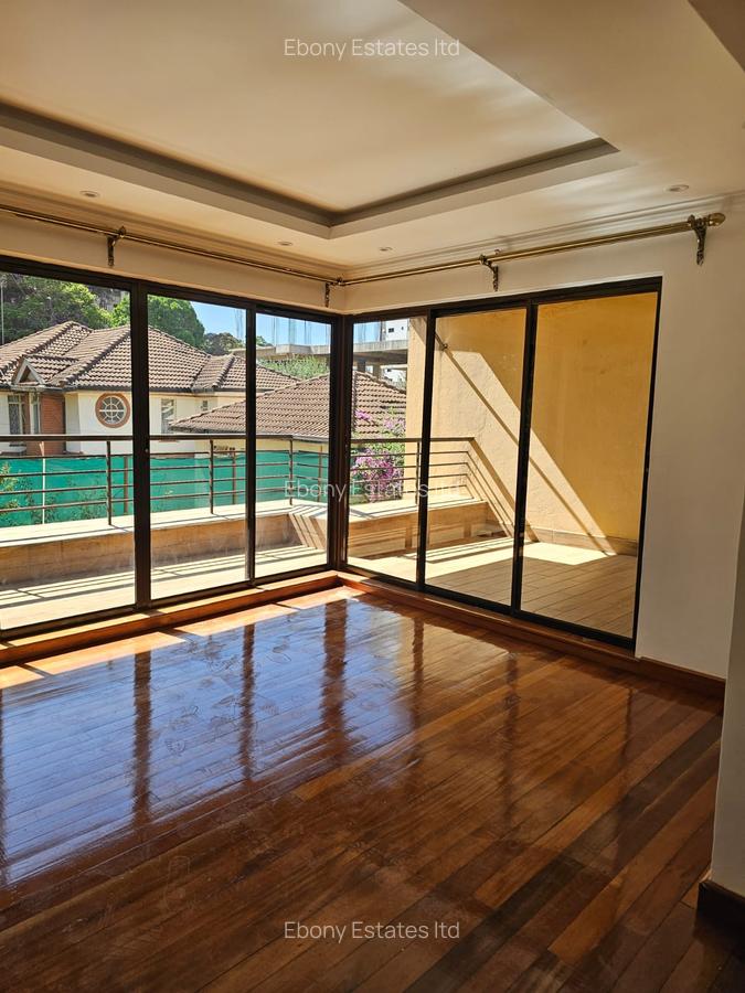 4 Bed Townhouse with En Suite in Kileleshwa - 7