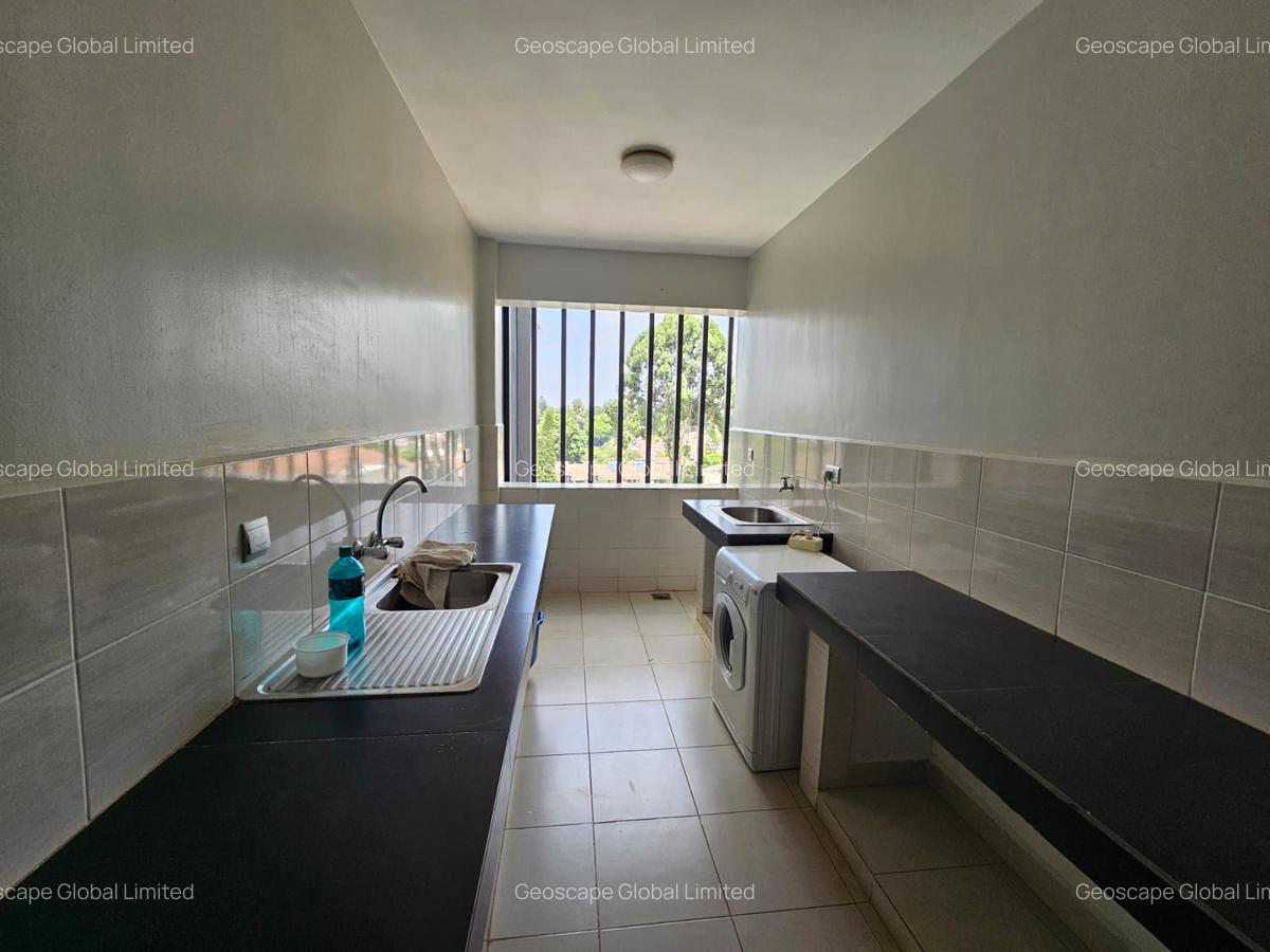 Furnished 3 Bed Apartment with En Suite in Spring Valley - 2