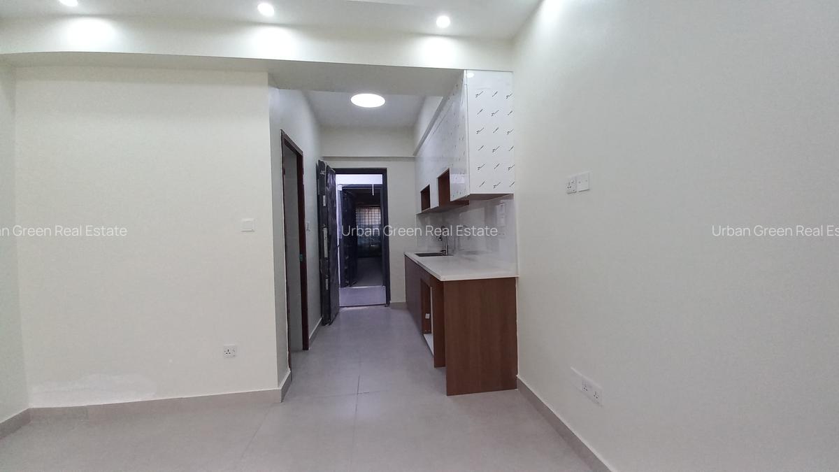 Studio Apartment with En Suite in Kilimani - 2