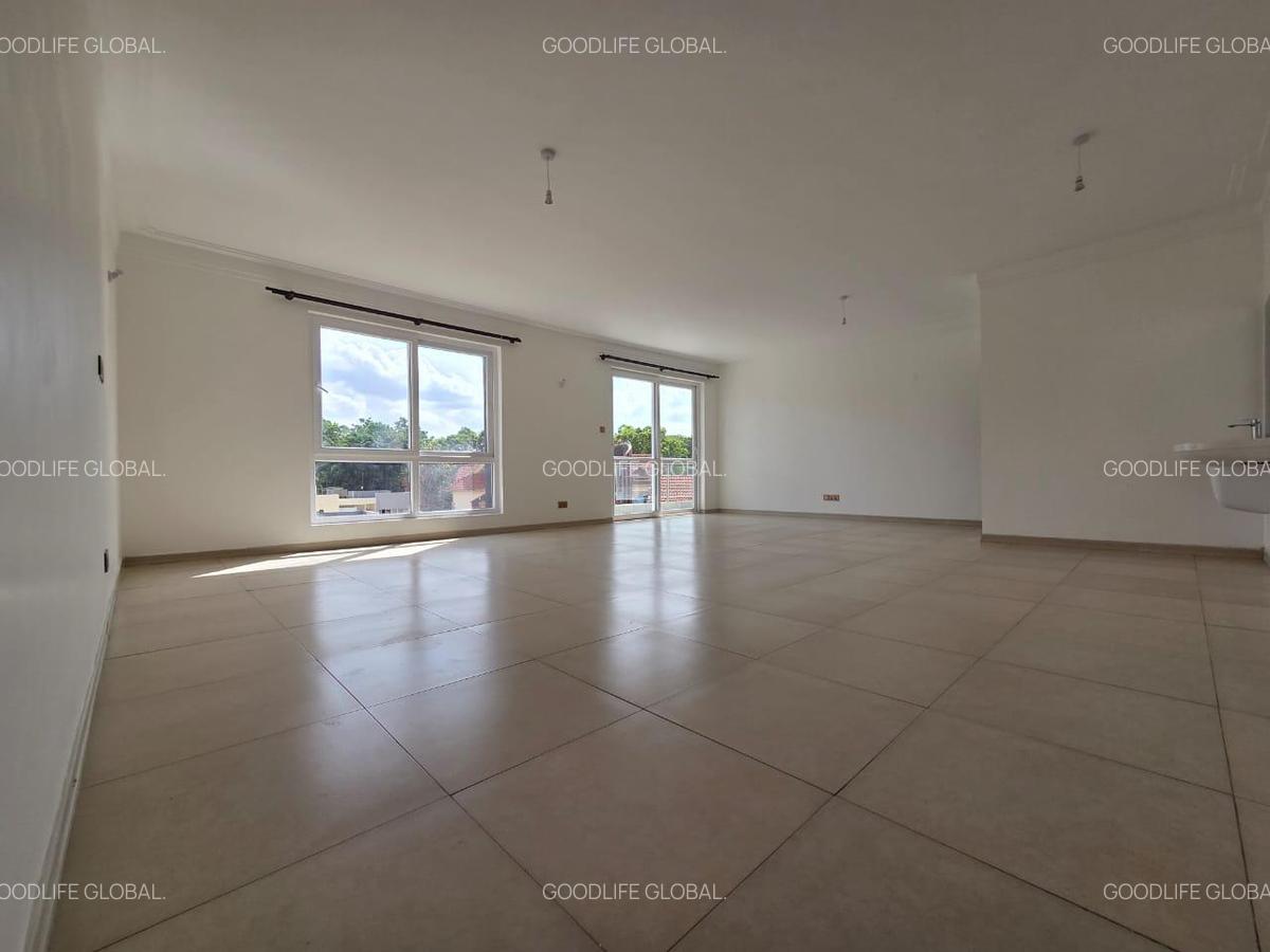 3 Bed Apartment with En Suite at Westlands Area - 4