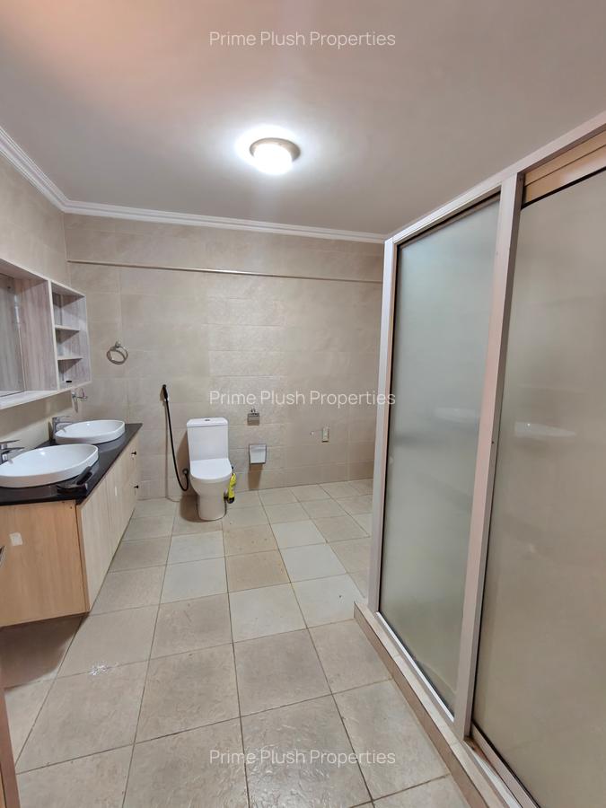 7 Bed House with Swimming Pool in Karen - 10