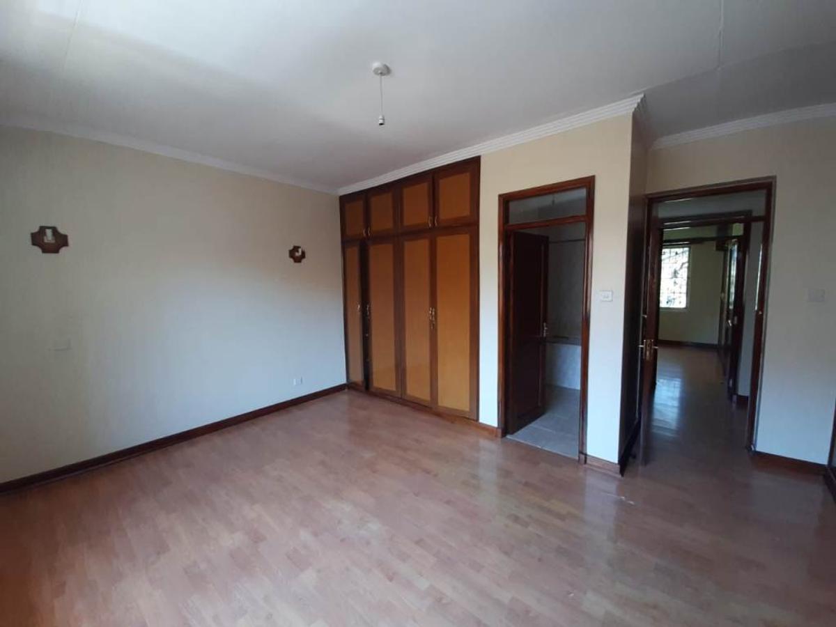 3 Bed Apartment with En Suite at Kileleshwa - 6