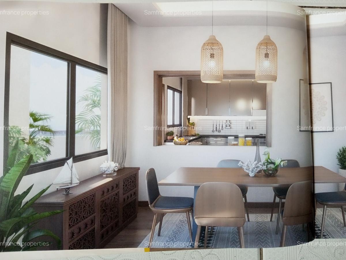 Serviced 4 Bed Apartment with En Suite at Links Road - 5