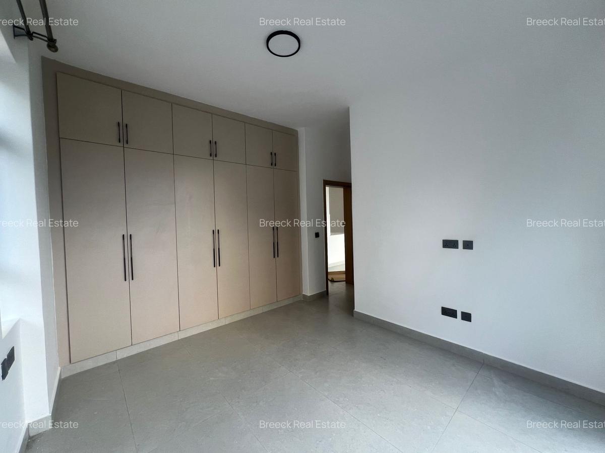 2 Bed Apartment with En Suite at Brookside Drive - 2
