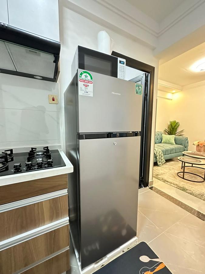 Serviced 1 Bed Apartment with En Suite in Lavington - 8