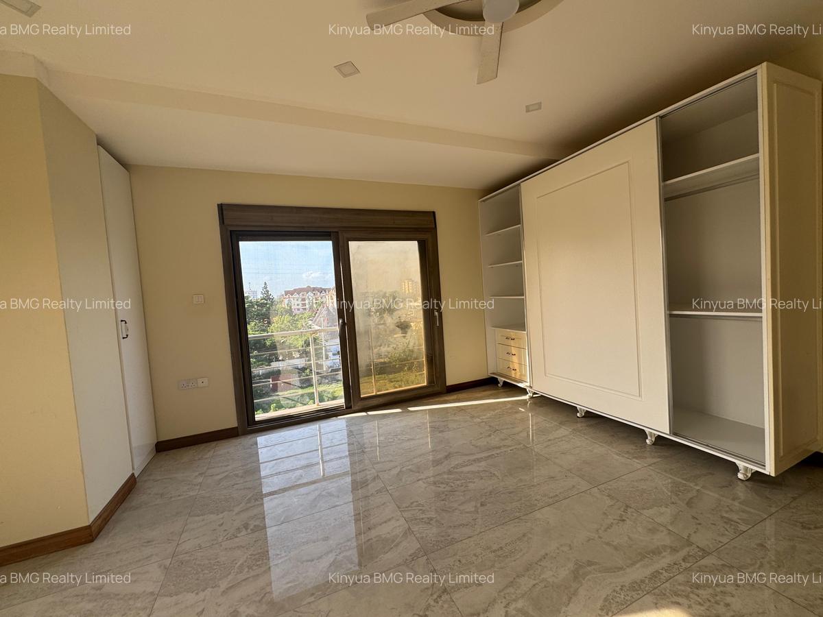 3 Bed Apartment with En Suite in Nyali Area - 3