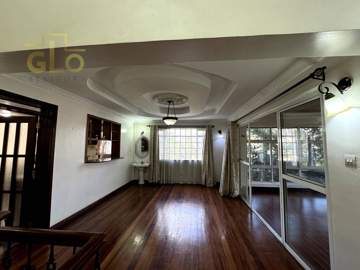 5 Bed Townhouse with En Suite in Kileleshwa - 6