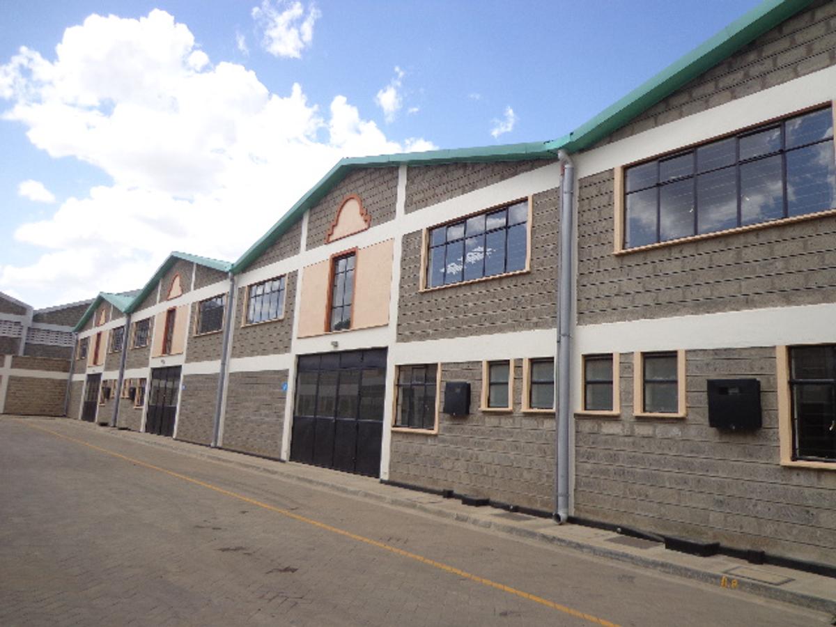 Warehouse with Service Charge Included in Mombasa Road - 1