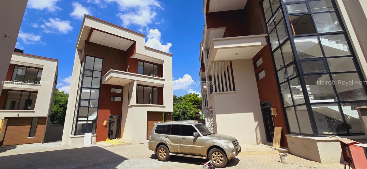 5 Bed Townhouse with En Suite at Owashiga Road - 5