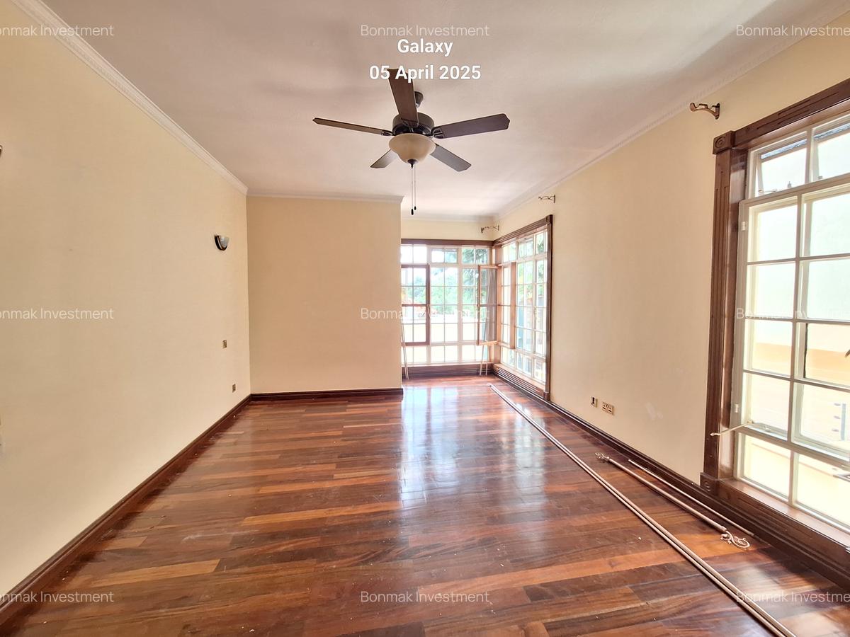 4 Bed Townhouse with En Suite at Kyuna Rise - 12