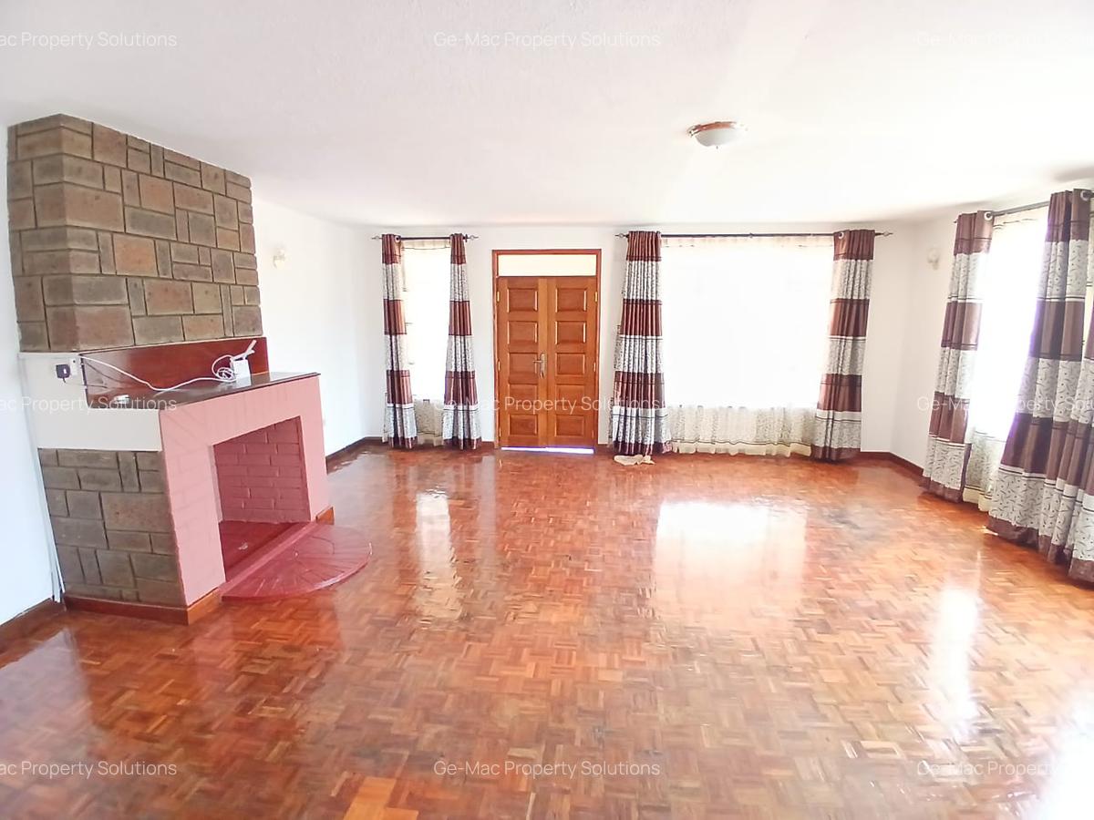 5 Bed House with En Suite in Runda - 5