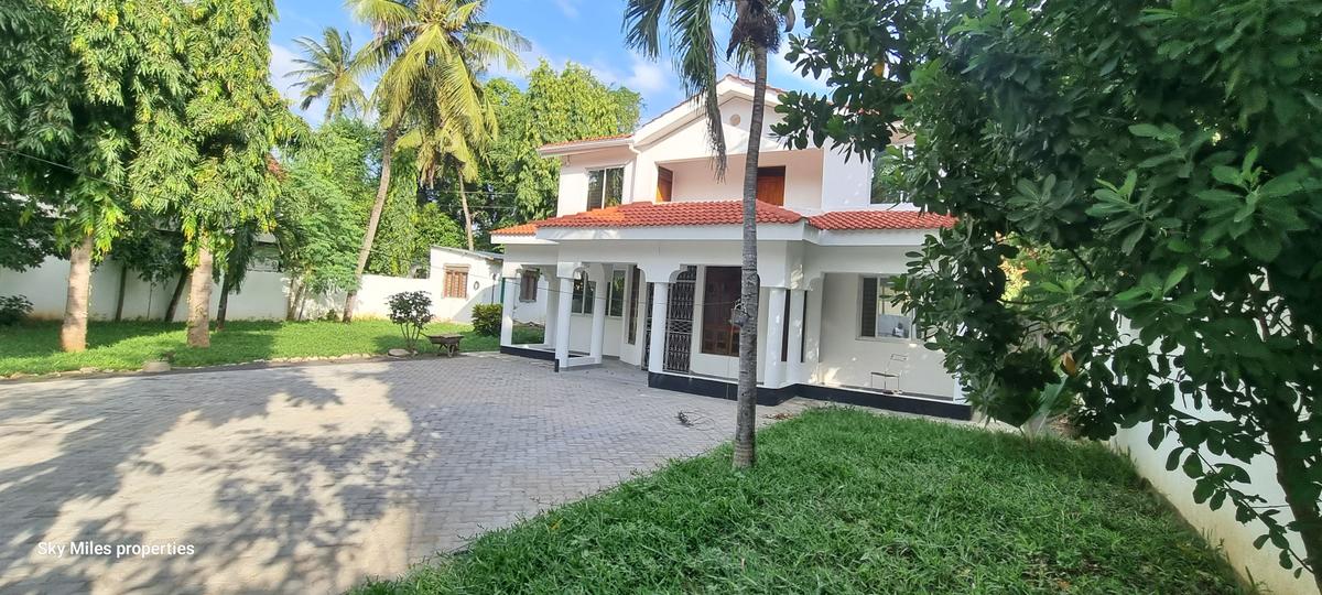 5 Bed House with En Suite at Mtwapa - 5