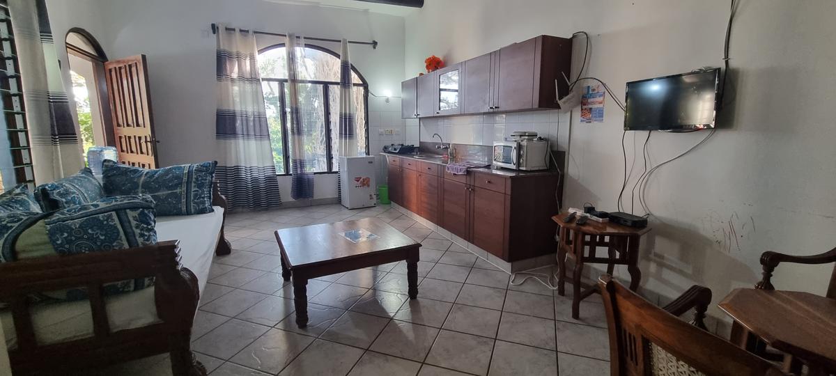 Serviced 1 Bed Apartment with En Suite at Mtwapa Creekside - 11