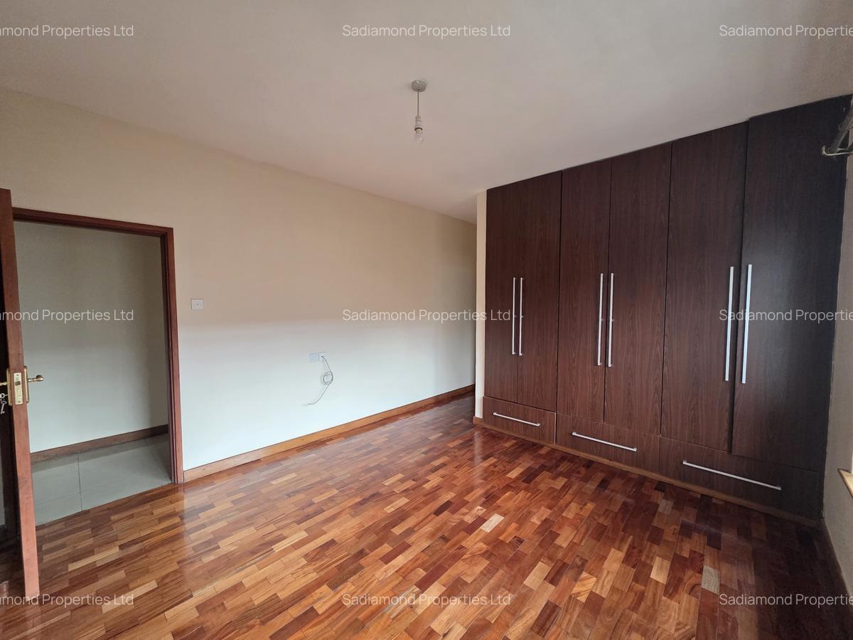 3 Bed Apartment with Staff Quarters in Westlands Area - 6