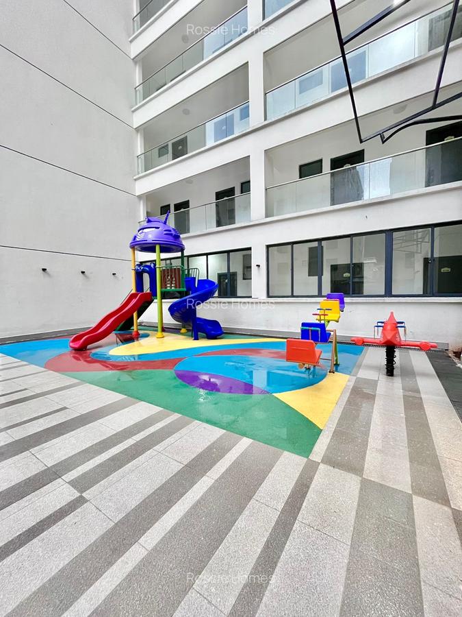 Serviced 1 Bed Apartment with En Suite at Kindaruma Rd - 4