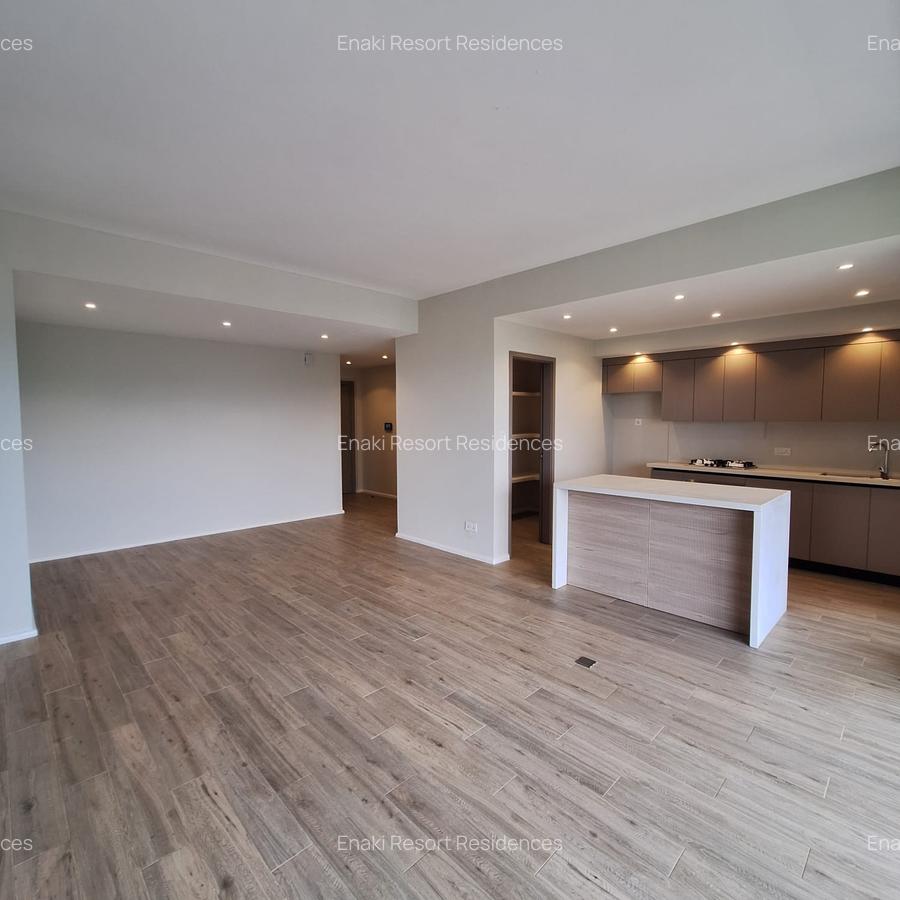 3 Bed Apartment with En Suite at Red Hill Road - 1