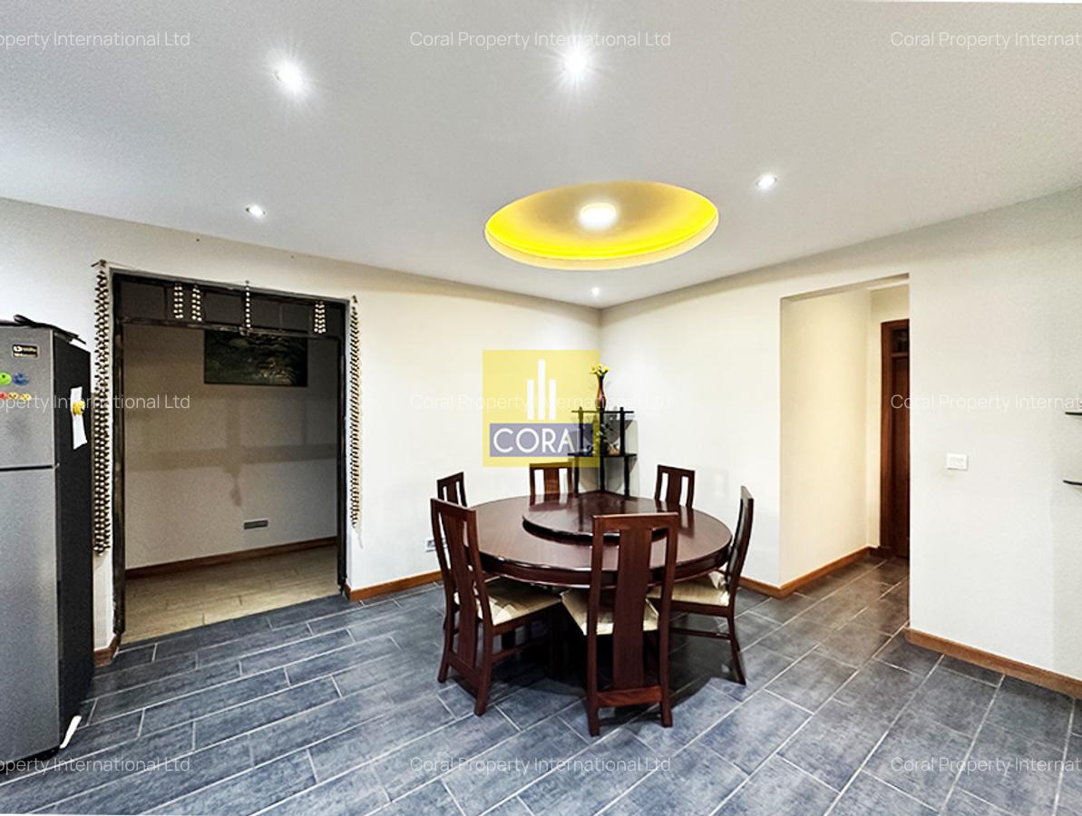 4 Bed Apartment in Parklands - 4