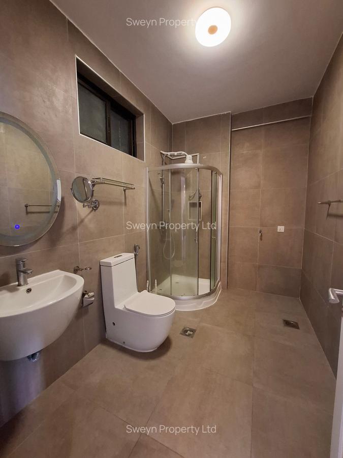 1 Bed Apartment with En Suite in Riverside - 7