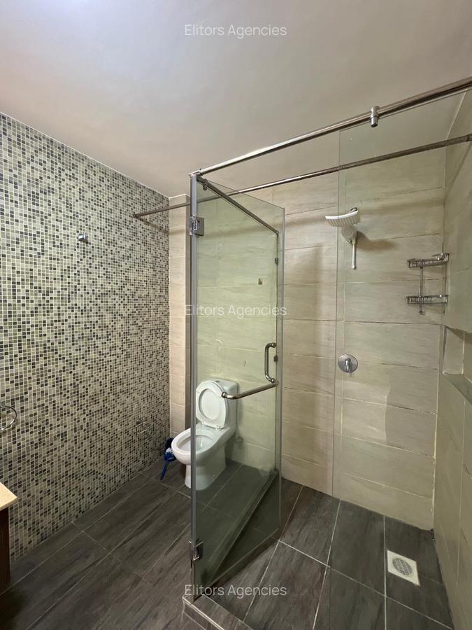 3 Bed Apartment with En Suite at Othaya Road - 18