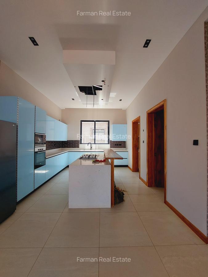 4 Bed Villa with En Suite at Loresho - 2