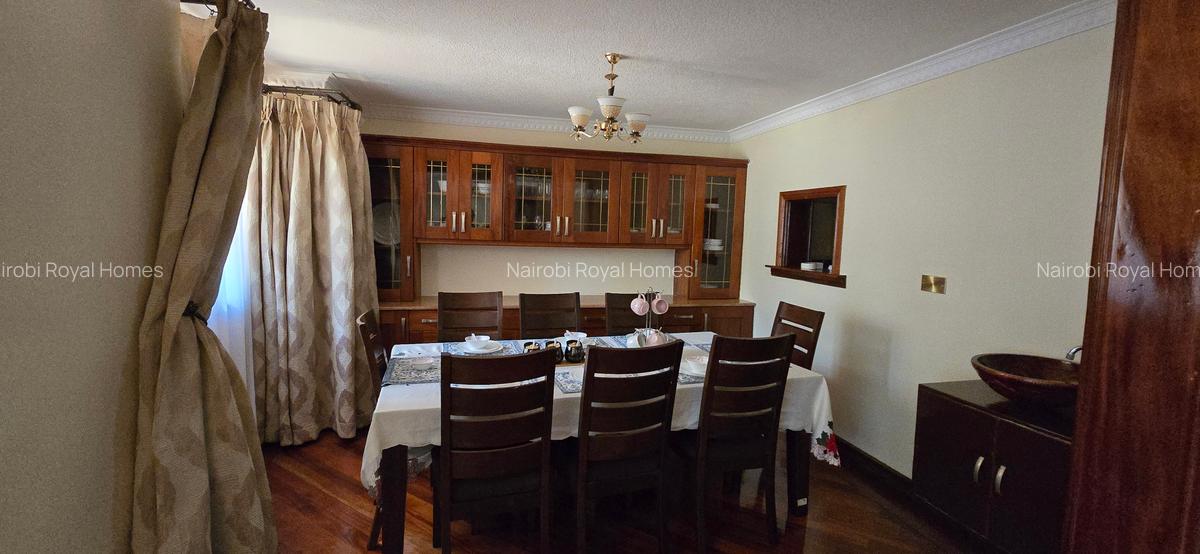 4 Bed House with En Suite at Runda Road - 8