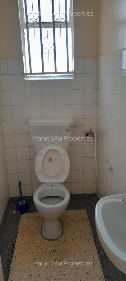 4 Bed Apartment with En Suite at City Park Estate - 6