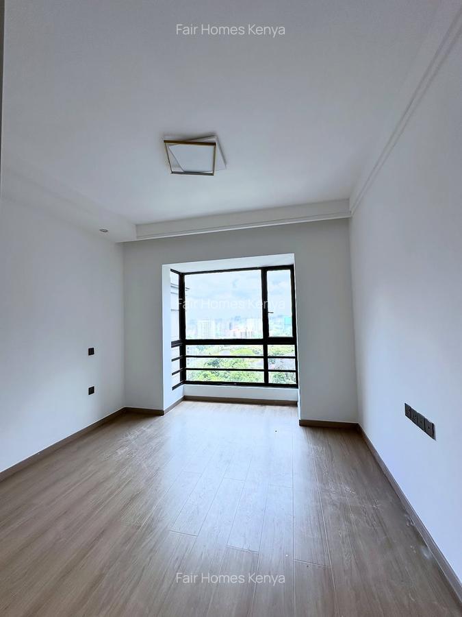 2 Bed Apartment with En Suite at Riverside Drive - 9