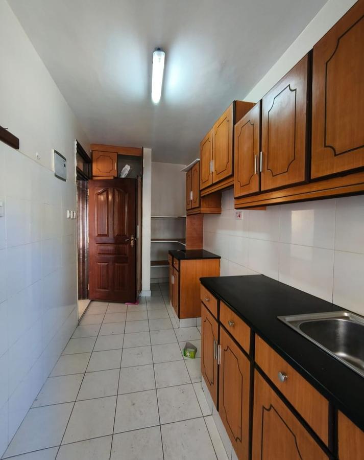 2 Bed Apartment with En Suite at Kingara Road - 3