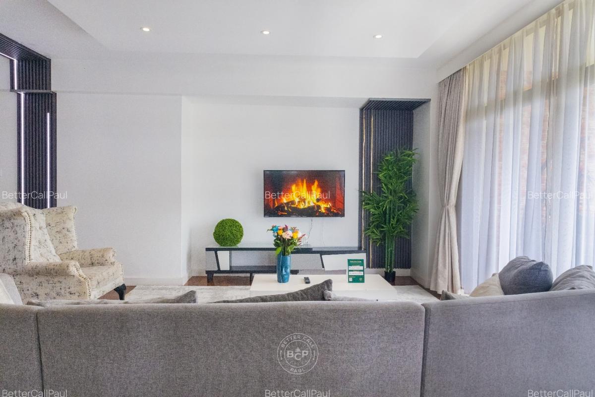 Serviced 2 Bed Apartment with En Suite at Kitale Lane - 16