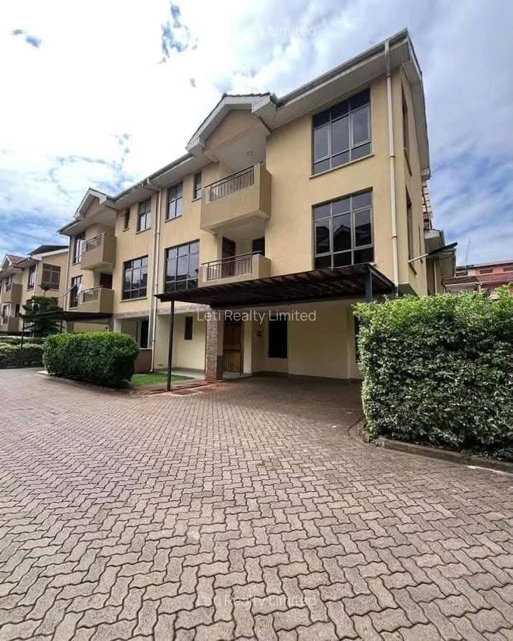 5 Bed Townhouse with En Suite in Lavington - 1