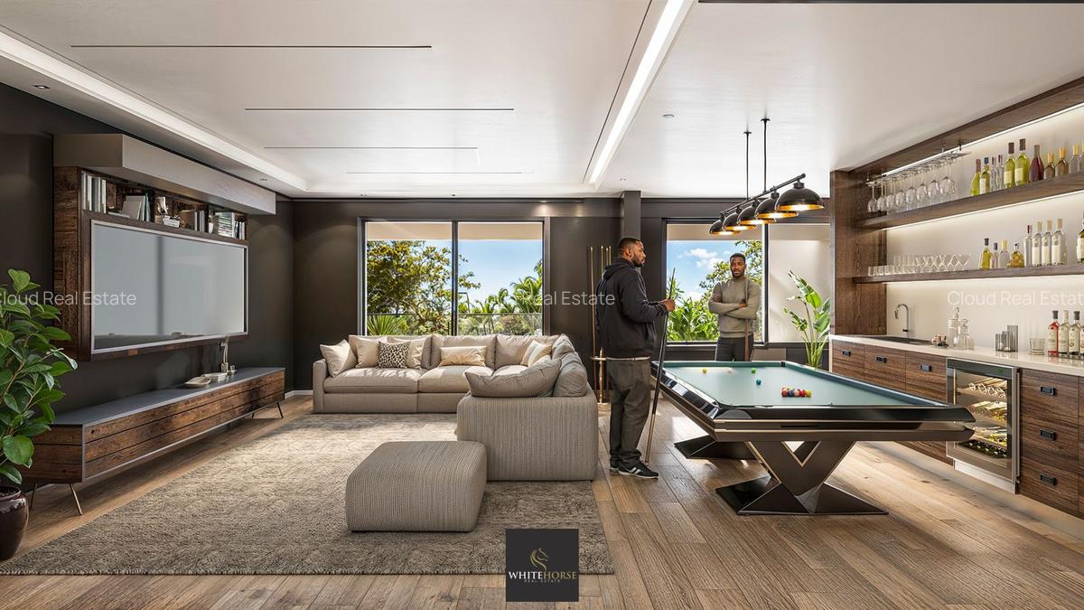 6 Bed Villa with En Suite in Lavington - 8