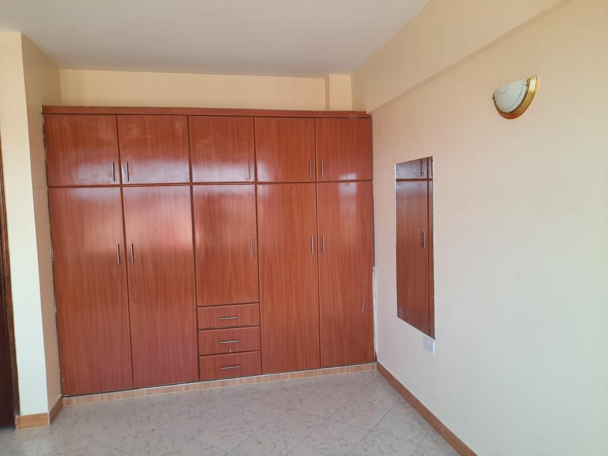 2 Bed Apartment with En Suite at Kenyatta Street - 11