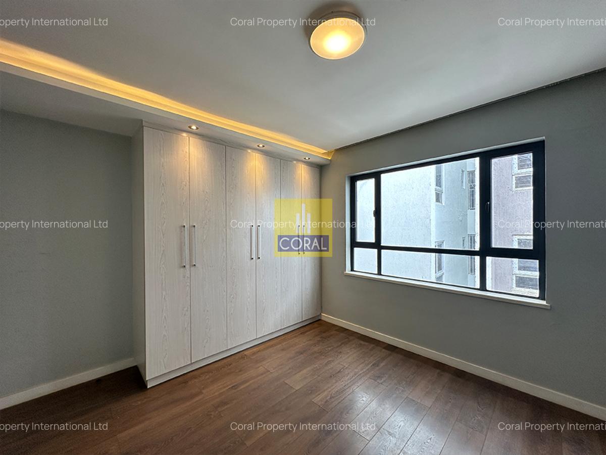 2 Bed Apartment in Parklands - 12