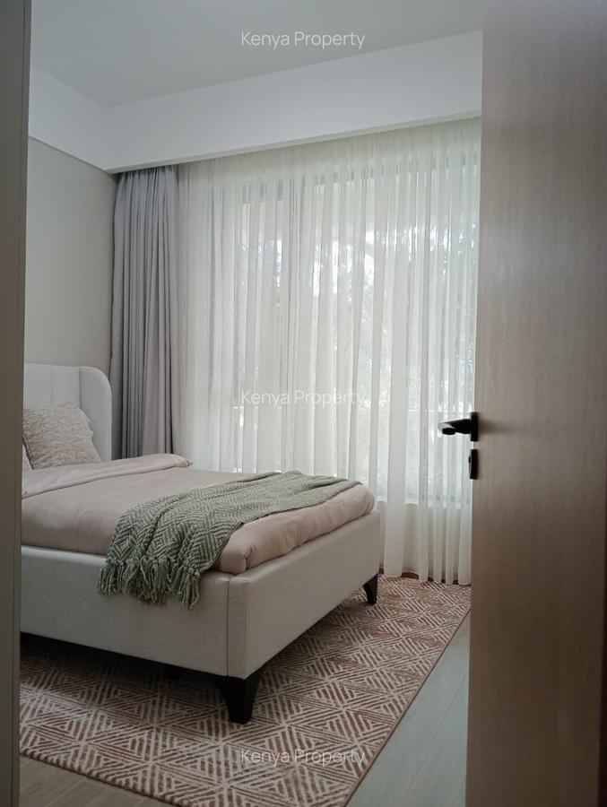 3 Bed Apartment with En Suite at School Groove - 9