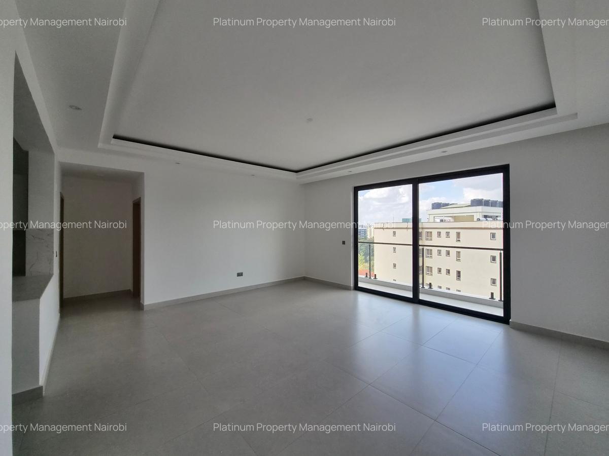 2 Bed Apartment with En Suite at Brookside Gardens - 4