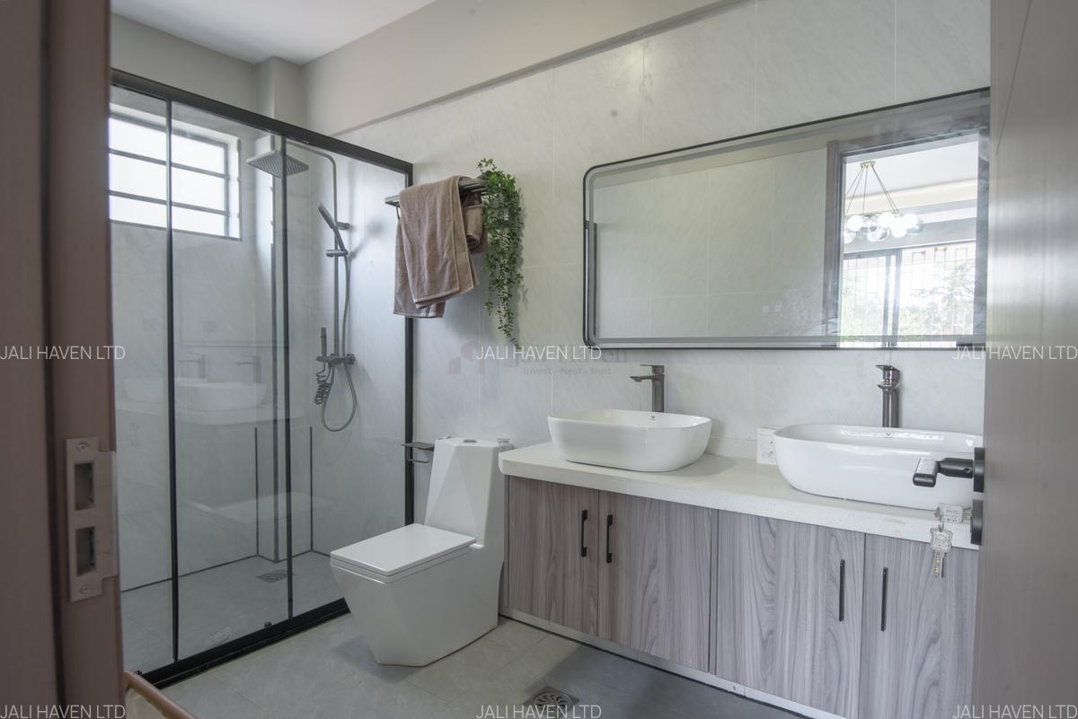 4 Bed Apartment with En Suite in Kileleshwa - 15