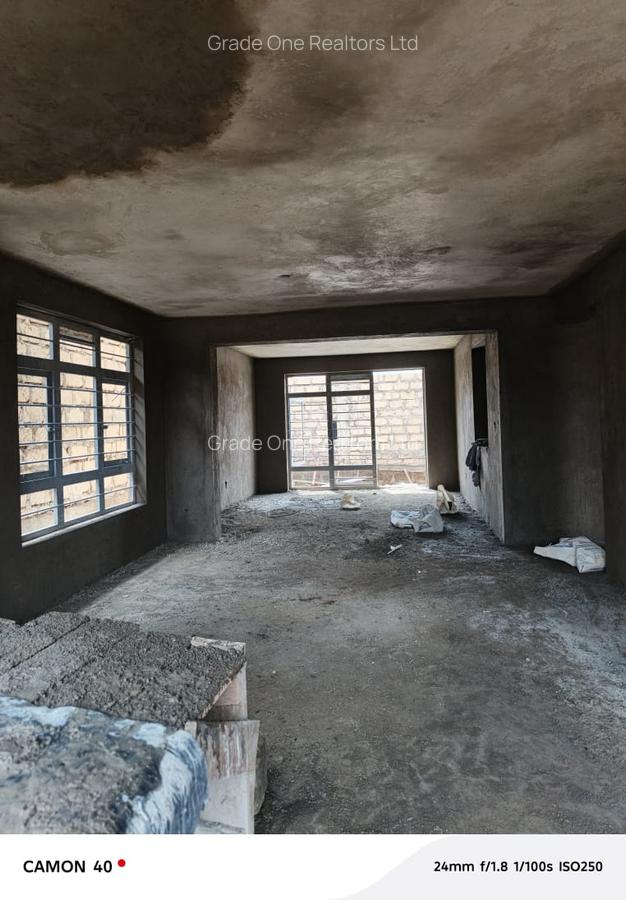 5 Bed House with En Suite at Karai - 9