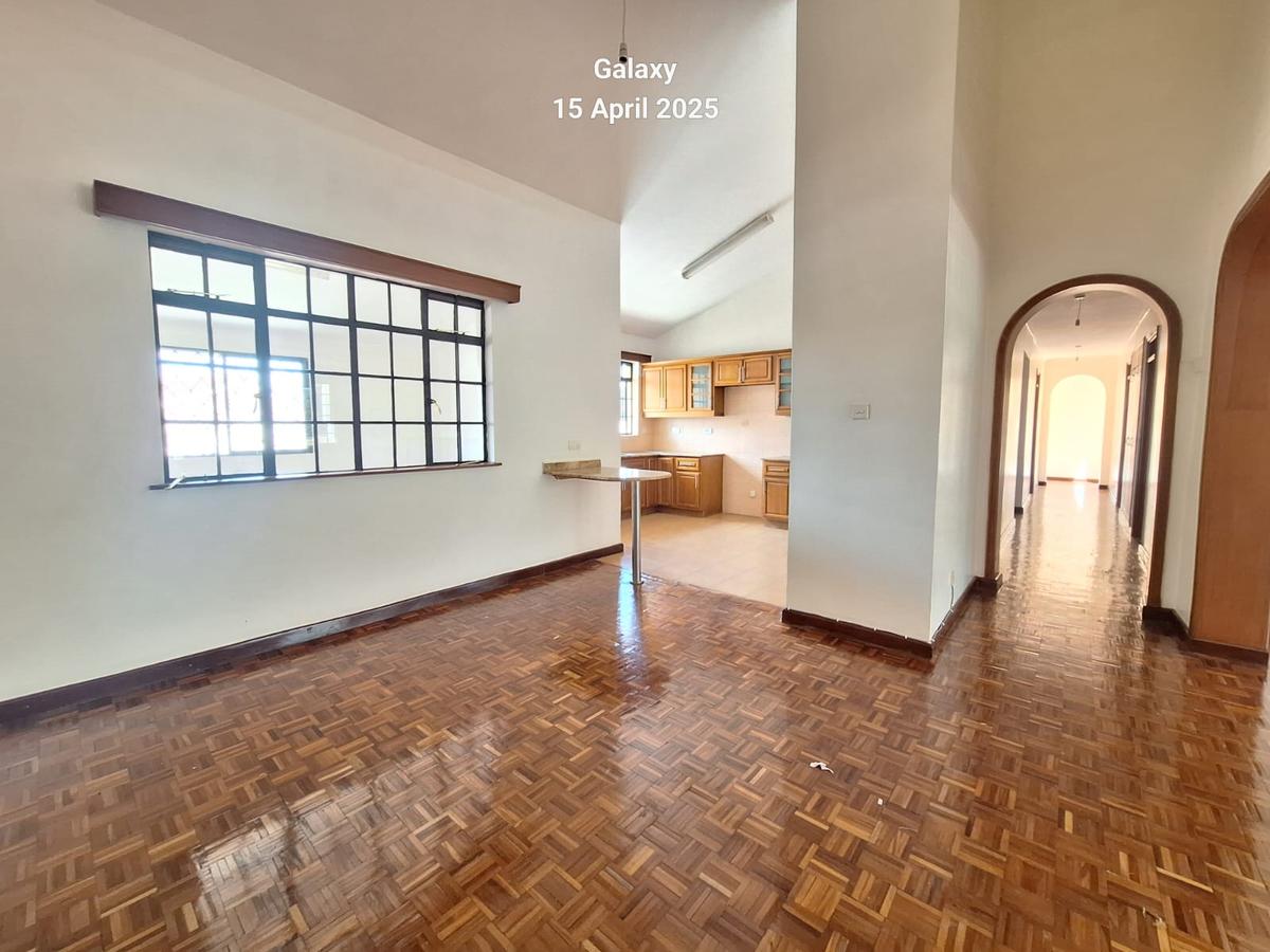 3 Bed Apartment with En Suite at Westlands - 12