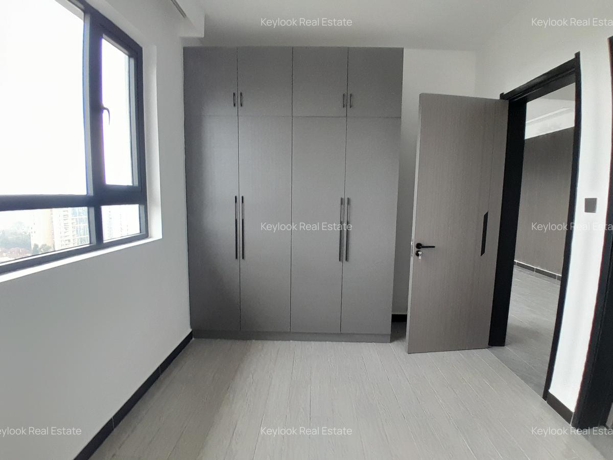 2 Bed Apartment with En Suite at Lavington Green - 12