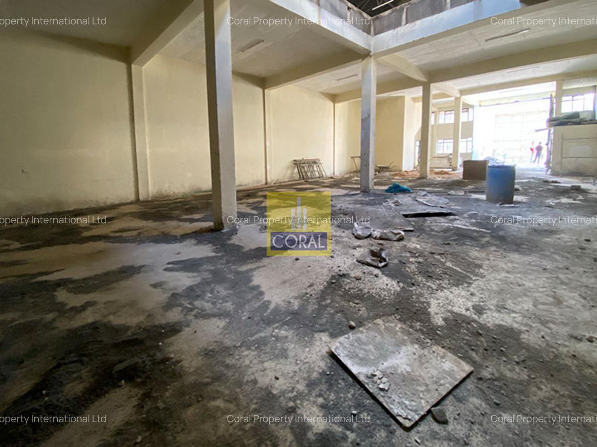 10,200 ft² Warehouse in Mombasa Road - 10