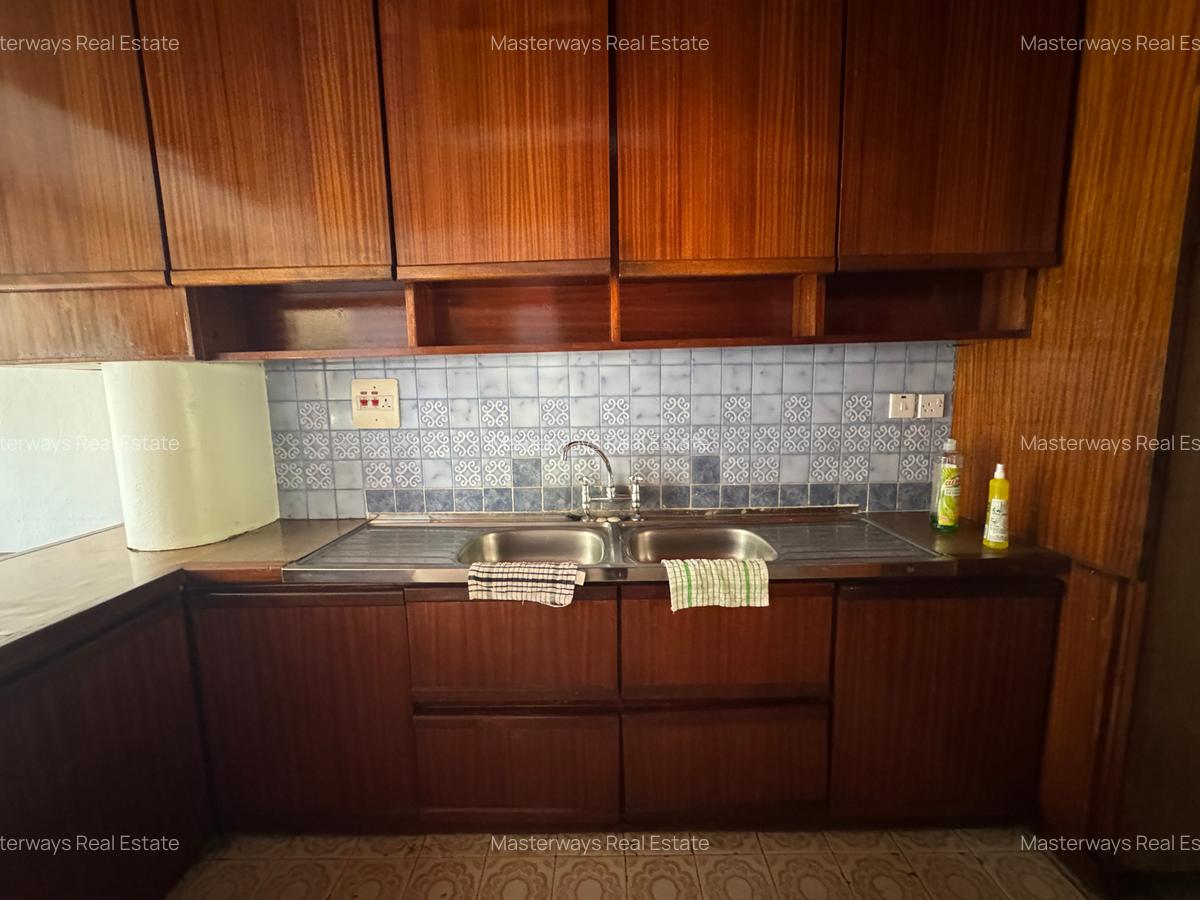 3 Bed Townhouse with En Suite in Lavington - 9