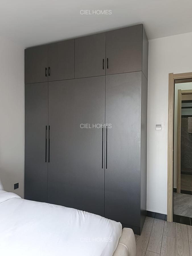 Furnished 2 Bed Apartment with En Suite at Wood Avenue - 10