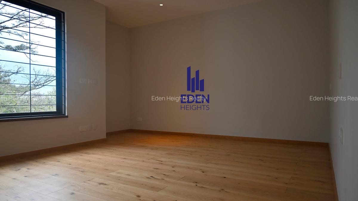 4 Bed House with En Suite in Loresho - 10