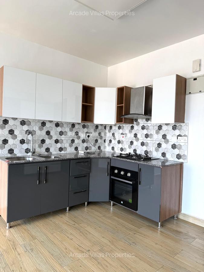 Studio Apartment with En Suite in Kileleshwa - 12